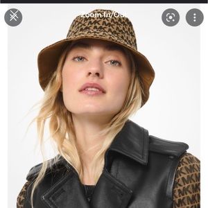 Michael Kors hat